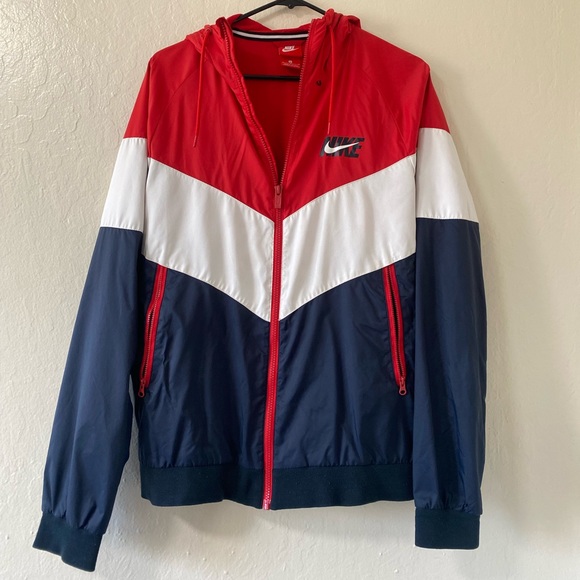 Jackets - Picture 5 of 7